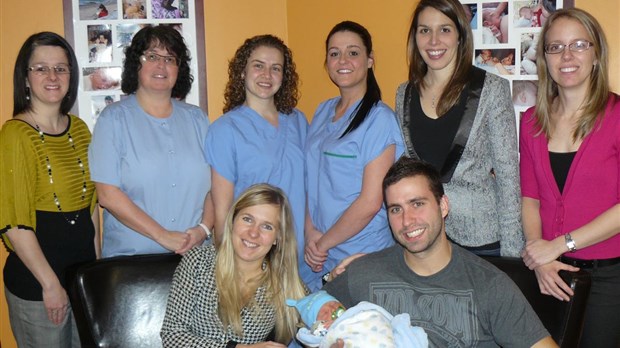 Charles-Éli, 1er bébé de l’année au CHRGP