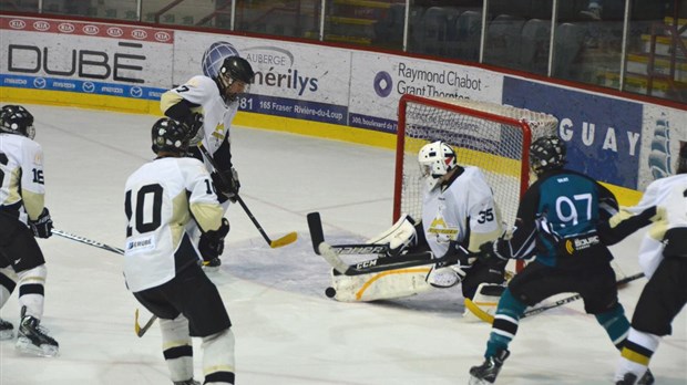 Place au Tournoi midget Desjardins