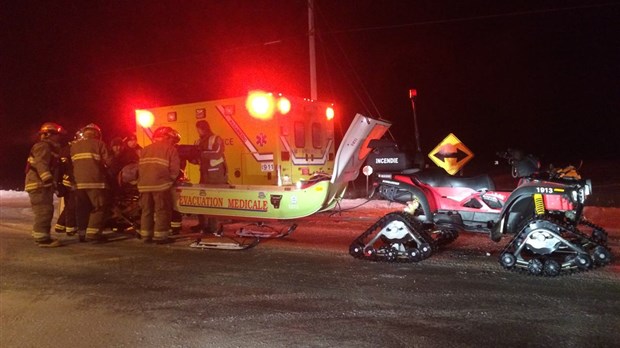 Un accident de motoneige fait 2 blessés à Saint-Épiphane