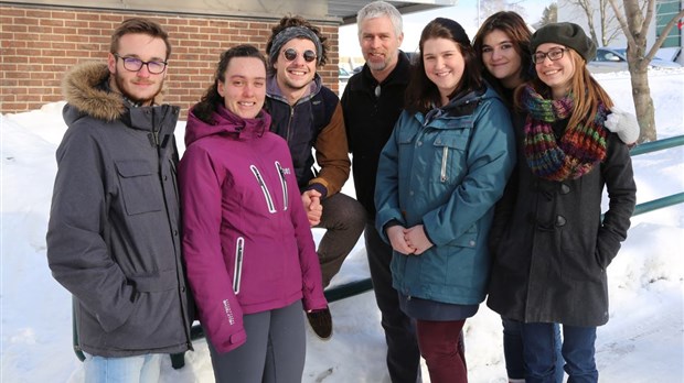 2 équipes de Rivière-du-Loup au Concours de sculpture sur neige