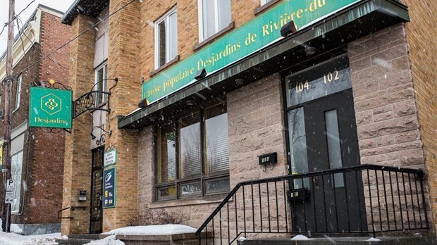 Desjardins fermera 3 comptoirs de service à Rivière-du-Loup