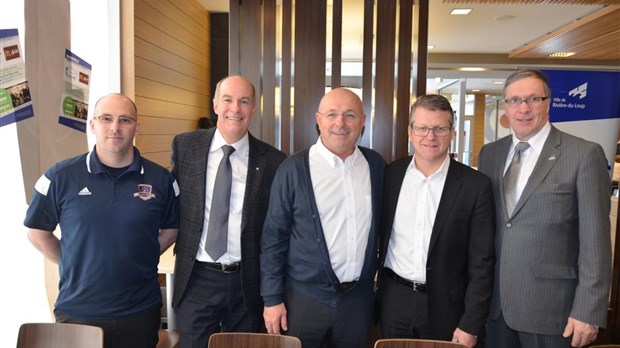 Coupe Telus 2015: la fête du hockey à Rivière-du-Loup
