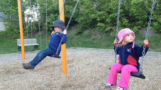 Prestation universelle pour la garde d'enfants (PUGE): période prolongée jusqu'au 15 mai