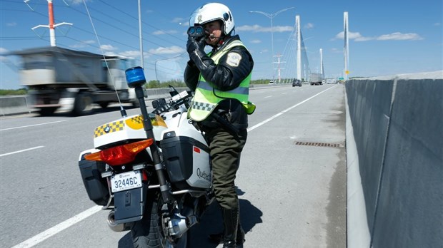 Plus de 15 000 constats contre la vitesse au volant