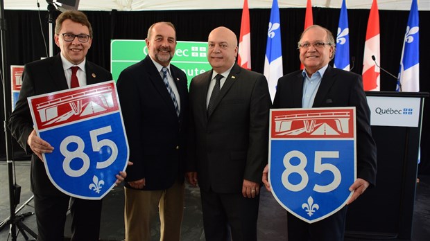 Autoroute 85: début des travaux de 947 M$ en 2017