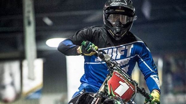 Karl Normand en tête pour le 6e Supercross Distribution Francis