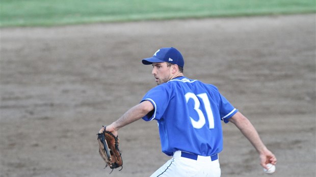 Le CIEL-FM est opportuniste et gagne 6-1