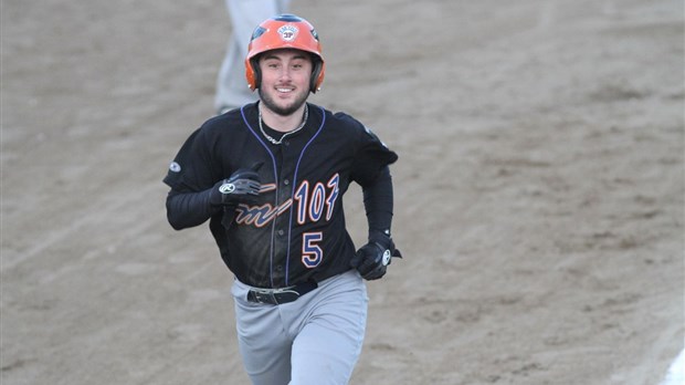 Les amateurs de baseball appelés à voter pour les trophées