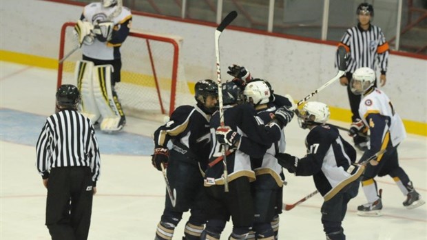 Les Albatros récoltent un point à leur premier week-end