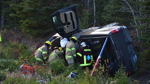 Capotage sur l'autoroute 20 à la hauteur de Notre-Dame-du-Portage 