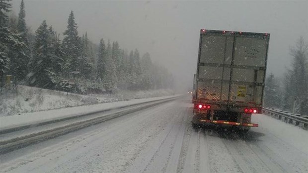 Circulation cauchemardesque sur la route 185