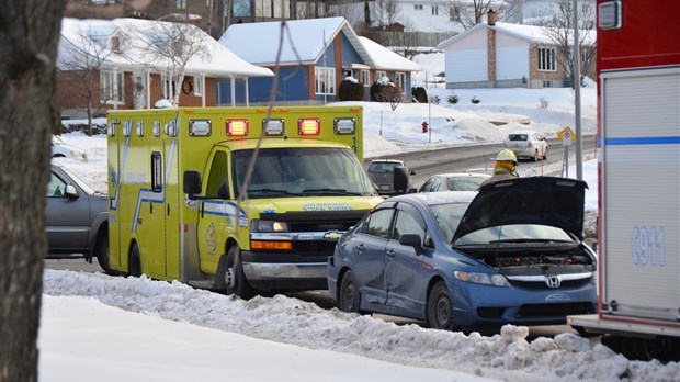 Collision entre trois véhicules à Rivière-du-Loup