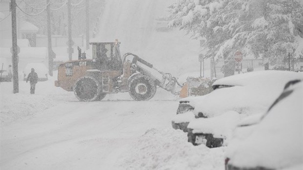 La tempête frappe : conditions routières difficiles