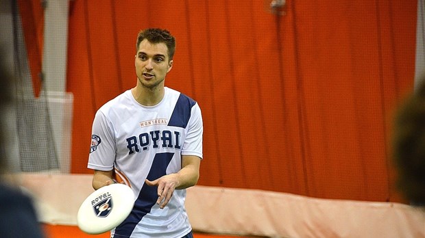 Promouvoir l’Ultimate Frisbee chez les jeunes du secondaire 