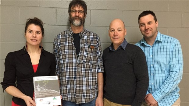 Un plan de conservation pour le saumon atlantique de la rivière Ouelle 