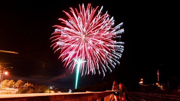 Le spectacle de la Fête du Canada à Rivière-du-Loup en images