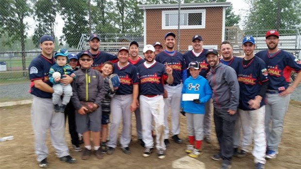 Une réussite pour le 4e tournoi de softball de Rivière-du-Loup