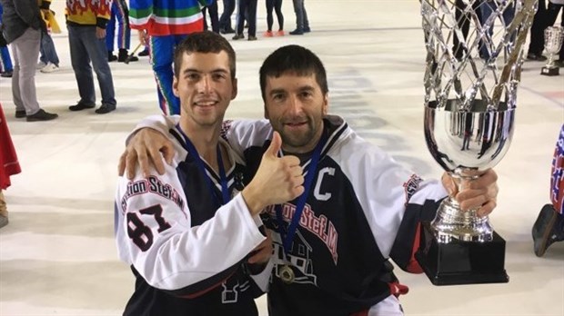 Père et fils s’illustrent au Championnat européen de ballon sur glace