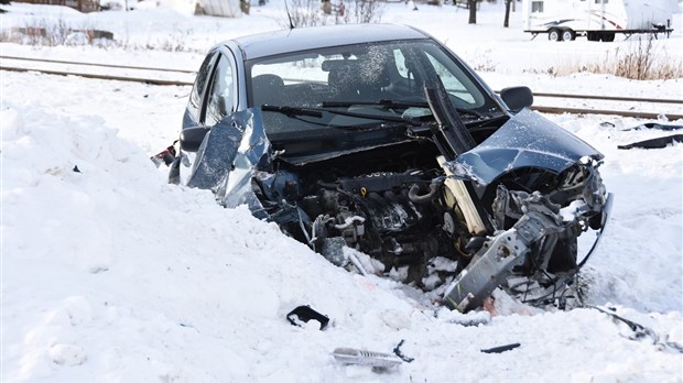 Une voiture percute un train à L'Isle-Verte