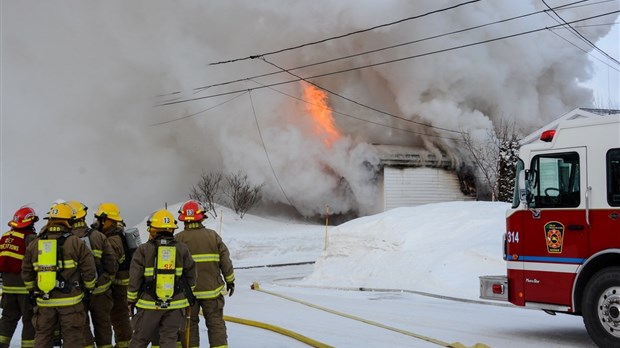 Incendie majeur à Saint-Antonin