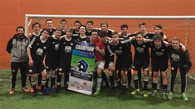 ÉSRDL : une fin de saison remarquable pour le Sport-études soccer
