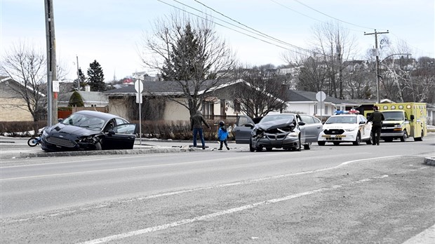 Collision à Rivière-du-Loup