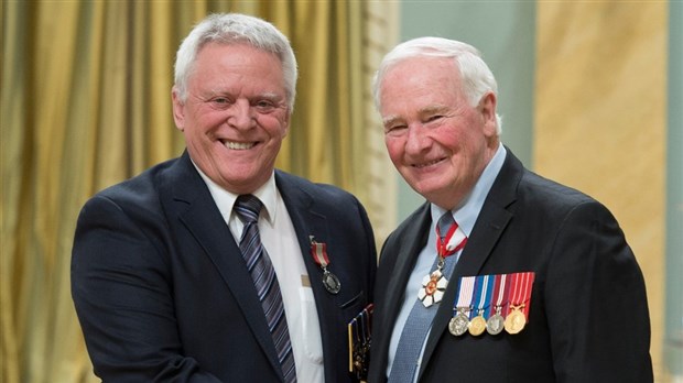 Des bénévoles remerciés par le gouverneur général du Canada