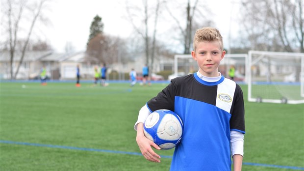Soccer Élite : Mathis Cyr à la poursuite de son rêve 