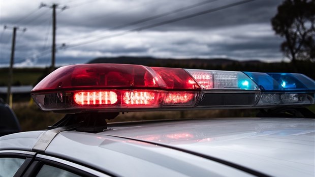 Un homme de 22 ans de l’Isle-Verte arrêté pour vol et incendie