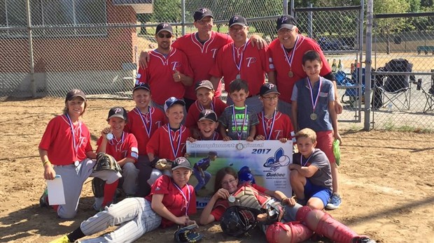  Victoire pour les équipes Moustique B et Pee-Wee B de Trois-Pistoles