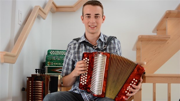 Éric Boucher, la relève de la musique folklorique