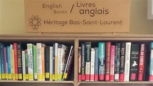 Collection de livres en anglais à la Bibliothèque Françoise-Bédard