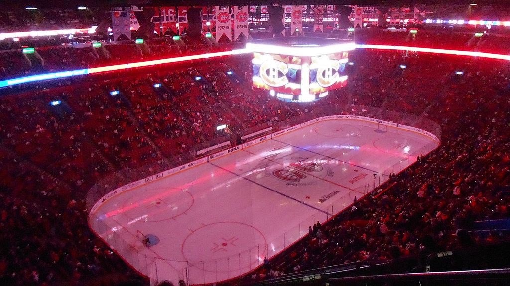 Le Centre Bell pour des hockeyeurs louperivois