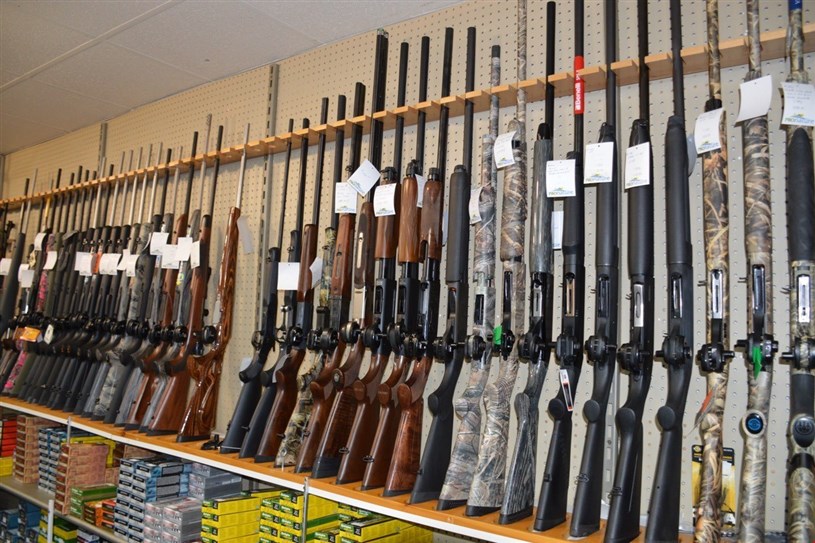 Le projet de loi libéral sur les armes à feu en quatre questions