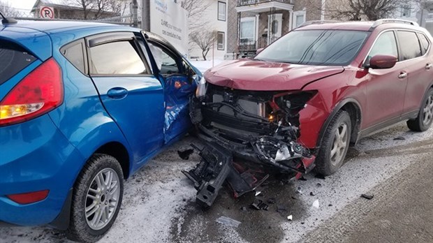 Collision sur la rue Saint-Pierre à Rivière-du-Loup