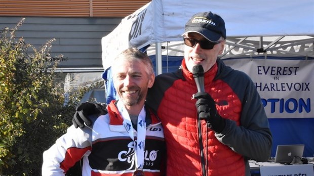 Guildo Côté réussit l’Everest en Charlevoix 