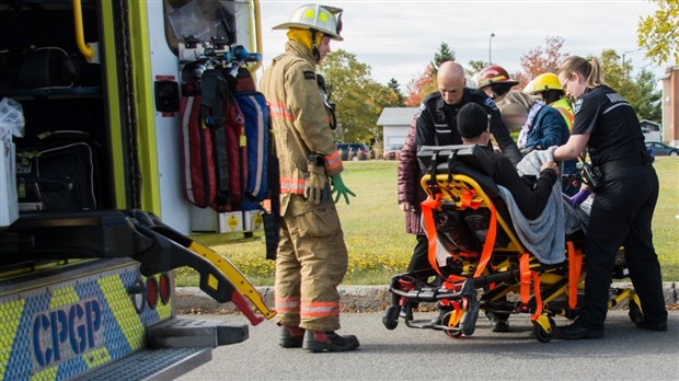 Collision entre une voiture et un cycliste à Rivière-du-Loup		