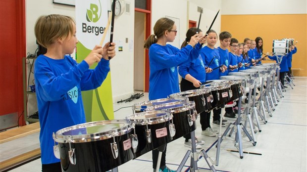 Des percussions pour favoriser la persévérance scolaire à l’école Joly