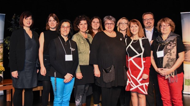 Échanges et discussions sur l’isolement social à Rivière-du-Loup 