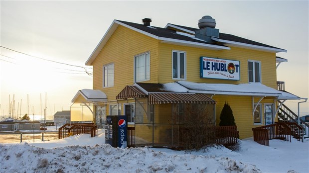 Le casse-croute et bar laitier Le Hublot de Rivière-du-Loup change de mains