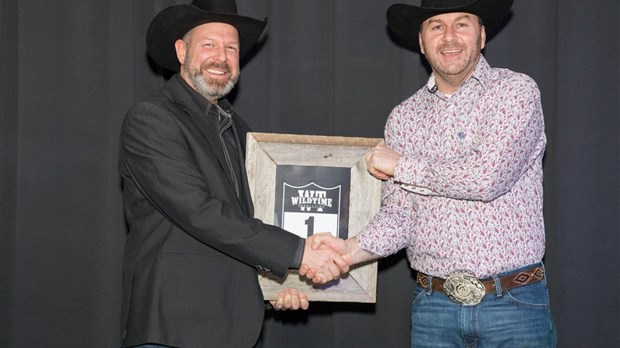 Le Festival Country St-Antonin reçoit le prix du Meilleur rodéo 2017 