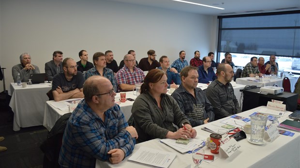 Syndicat Unifor : ALÉNA, papier journal et bois d’œuvre 