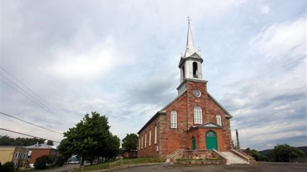 Vers la transformation de l’église à Saint-Mathieu-de-Rioux 