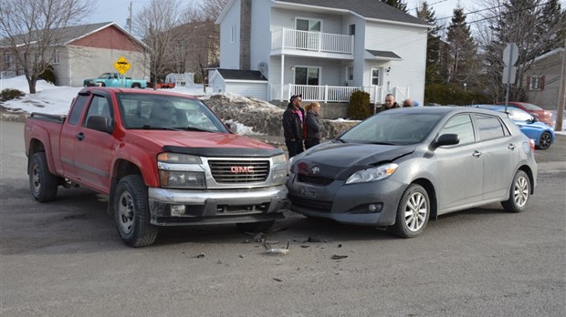 Accrochage sur le chemin des Raymond
