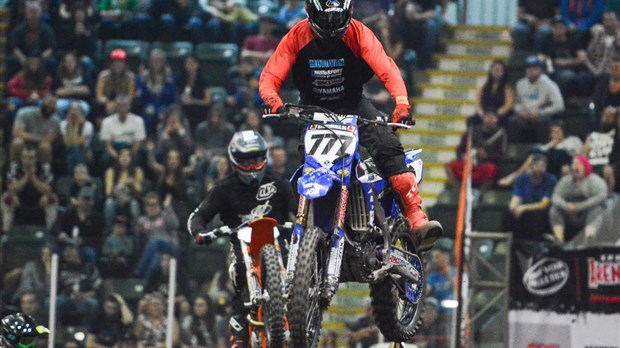 Des coureurs de fort calibre au 38e Motocross intérieur Coors Light - Distribution Francis