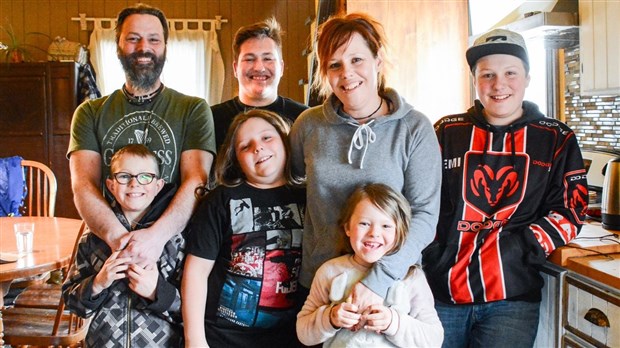 Noah et sa famille veulent donner au suivant