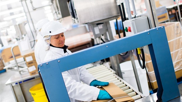 Aliments Asta donne une hausse de salaire surprise à ses employés de production