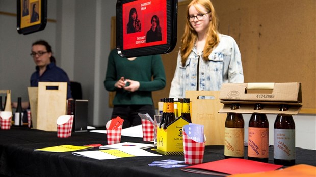 Les finissants en graphisme présentent  du «Fastfood pour les yeux»
