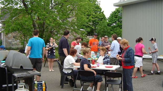Fête des voisins : découvrez les bons côtés d’être à côté le 9 juin
