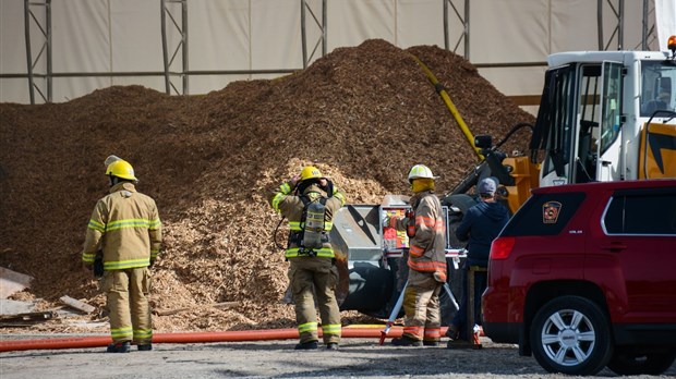 Début d’incendie dans un entrepôt du parc industriel à Rivière-du-Loup